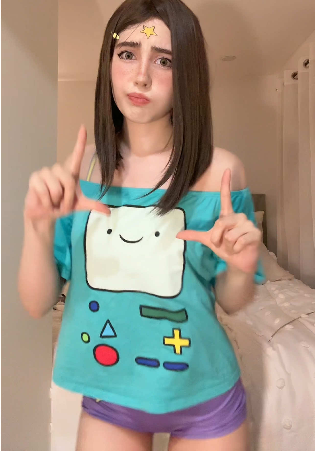 @🦶🏻