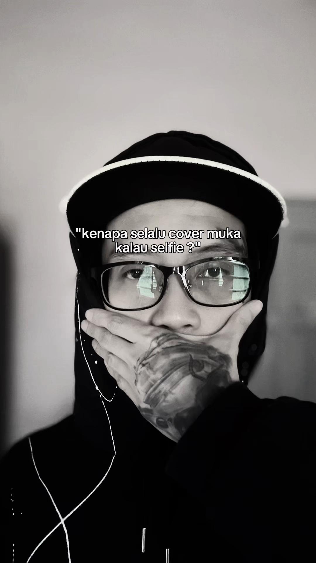 @𝑳𝒆𝒆𝒙𝒔𝒊𝒄𝒙
