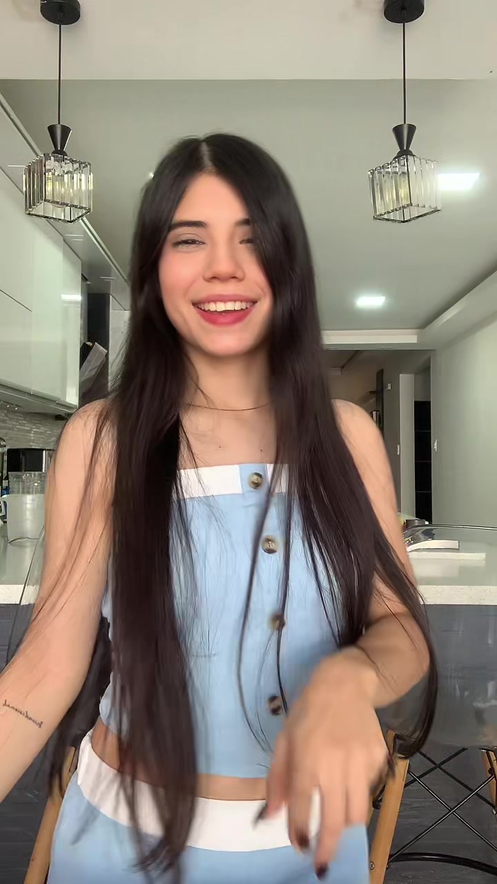 @Dianita🍒