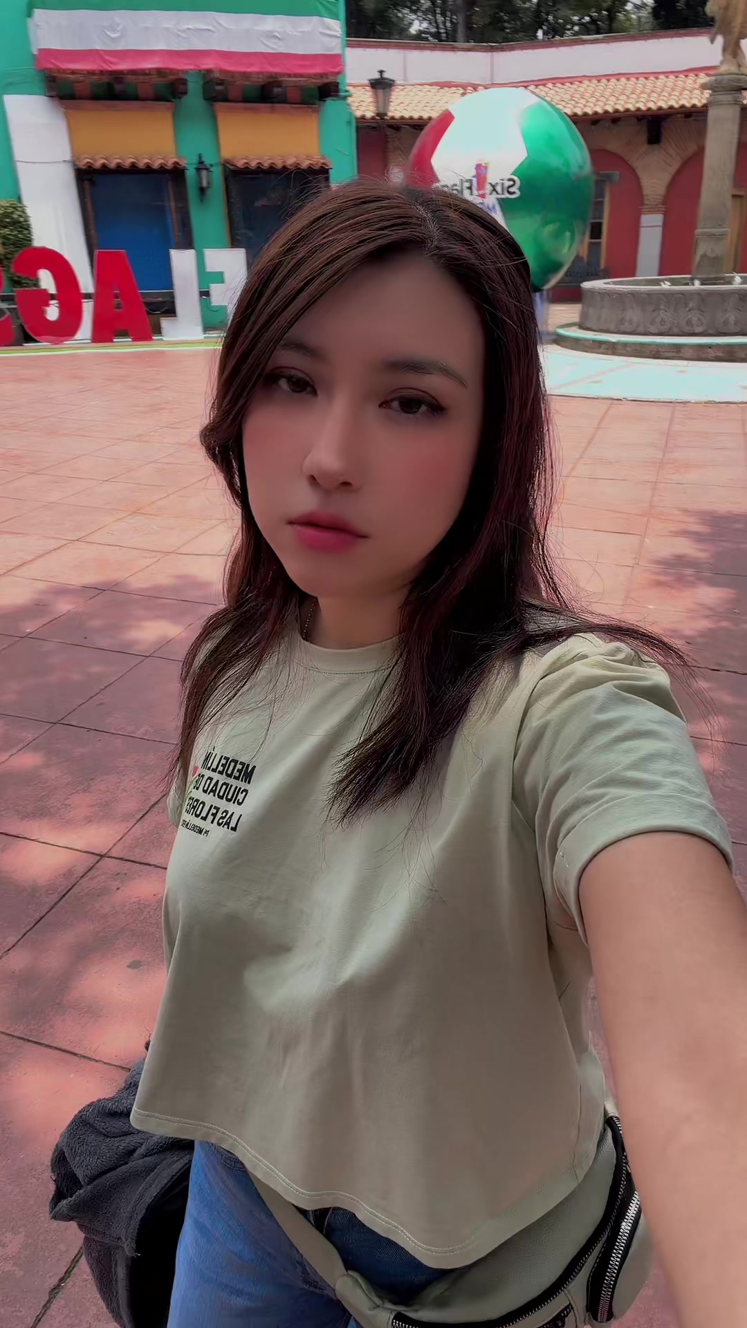 @Elena Cova