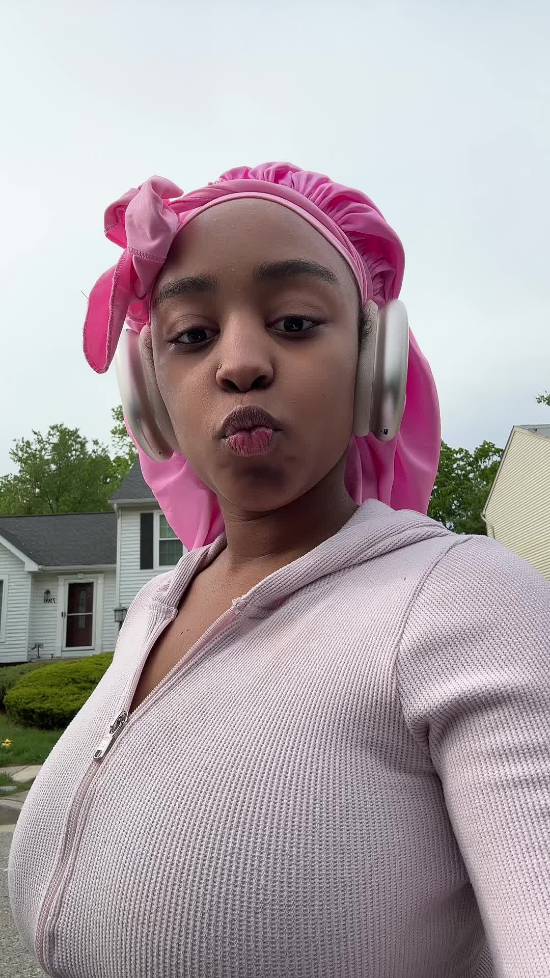 @𝒜𝒶𝓁𝒾𝓎𝒶𝒽🫶🏾