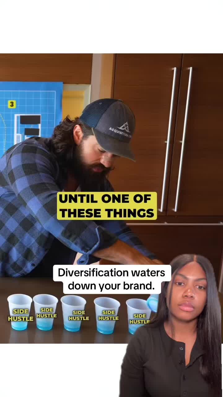 @Bri | Personal Brand Architect