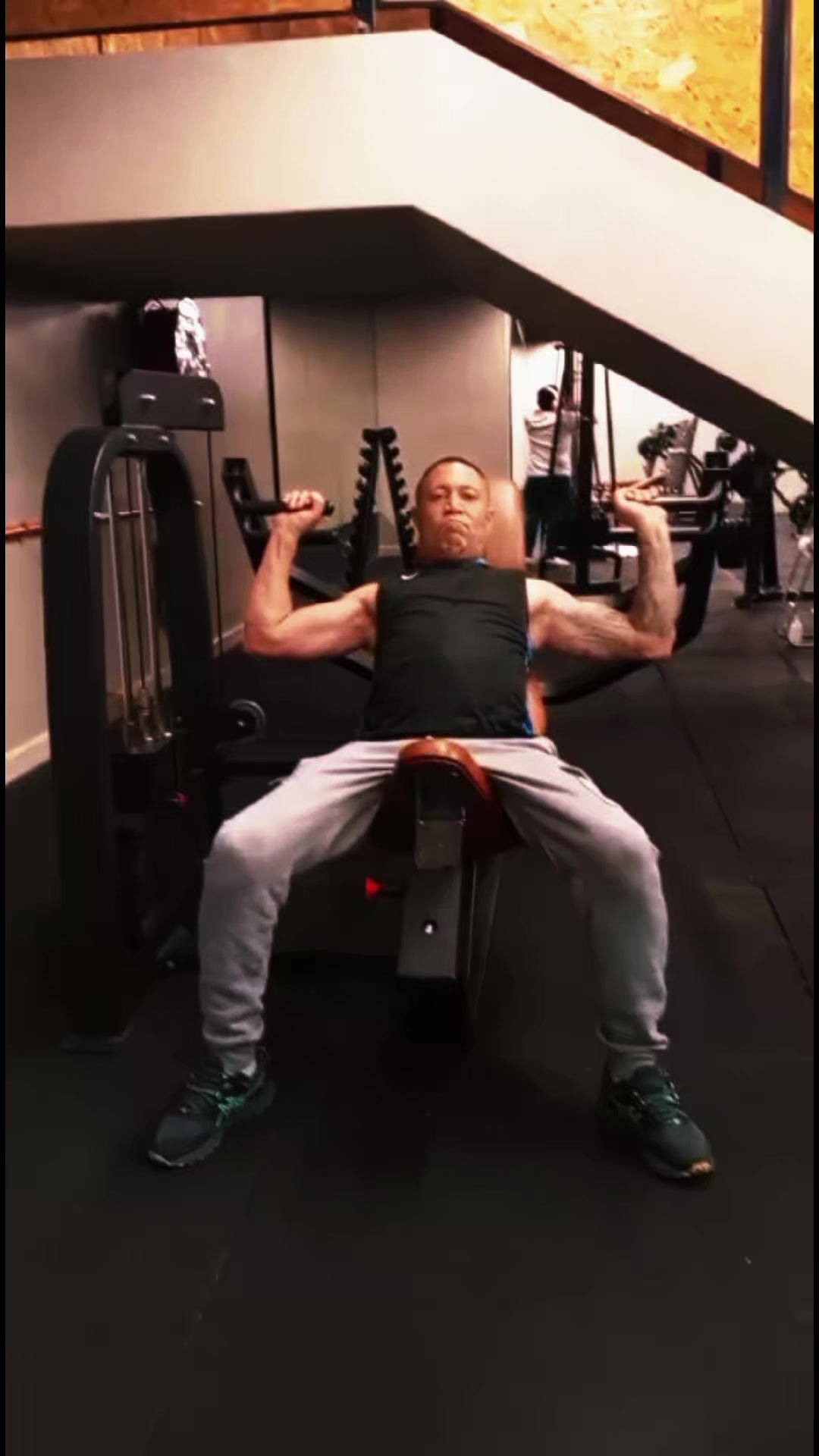 @DinoBravo007