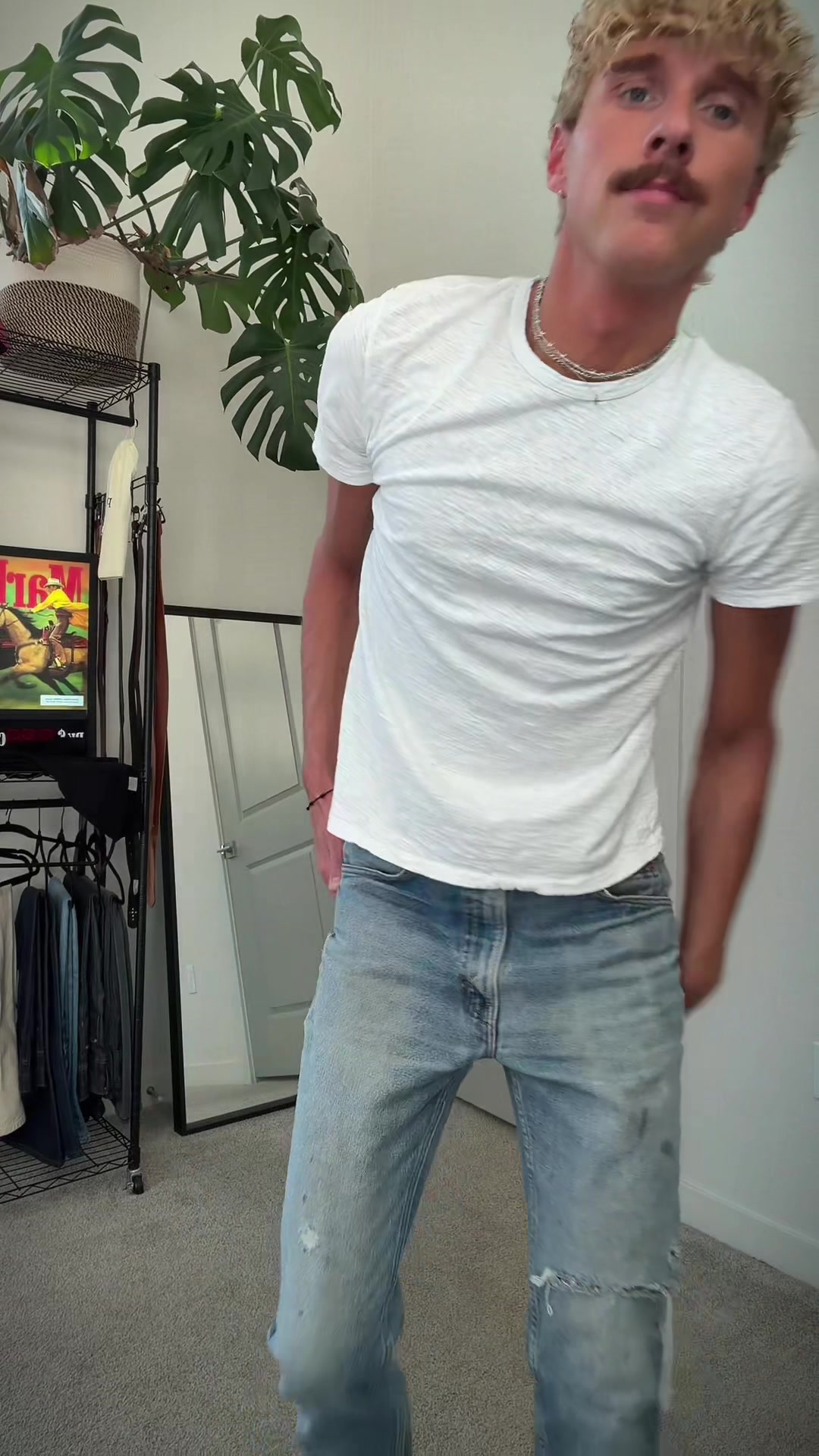 @zacariasjones