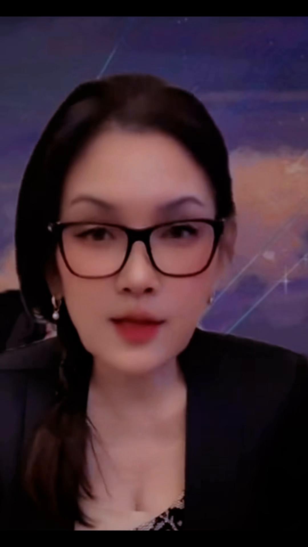 @สิรี