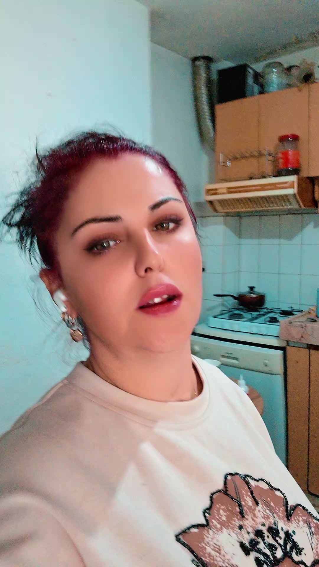 @Hale Şaşmaz Efe