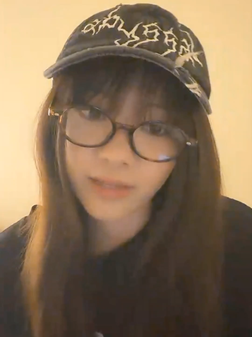 @T