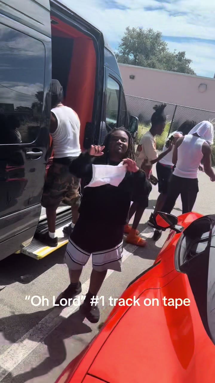 @tresplitzz