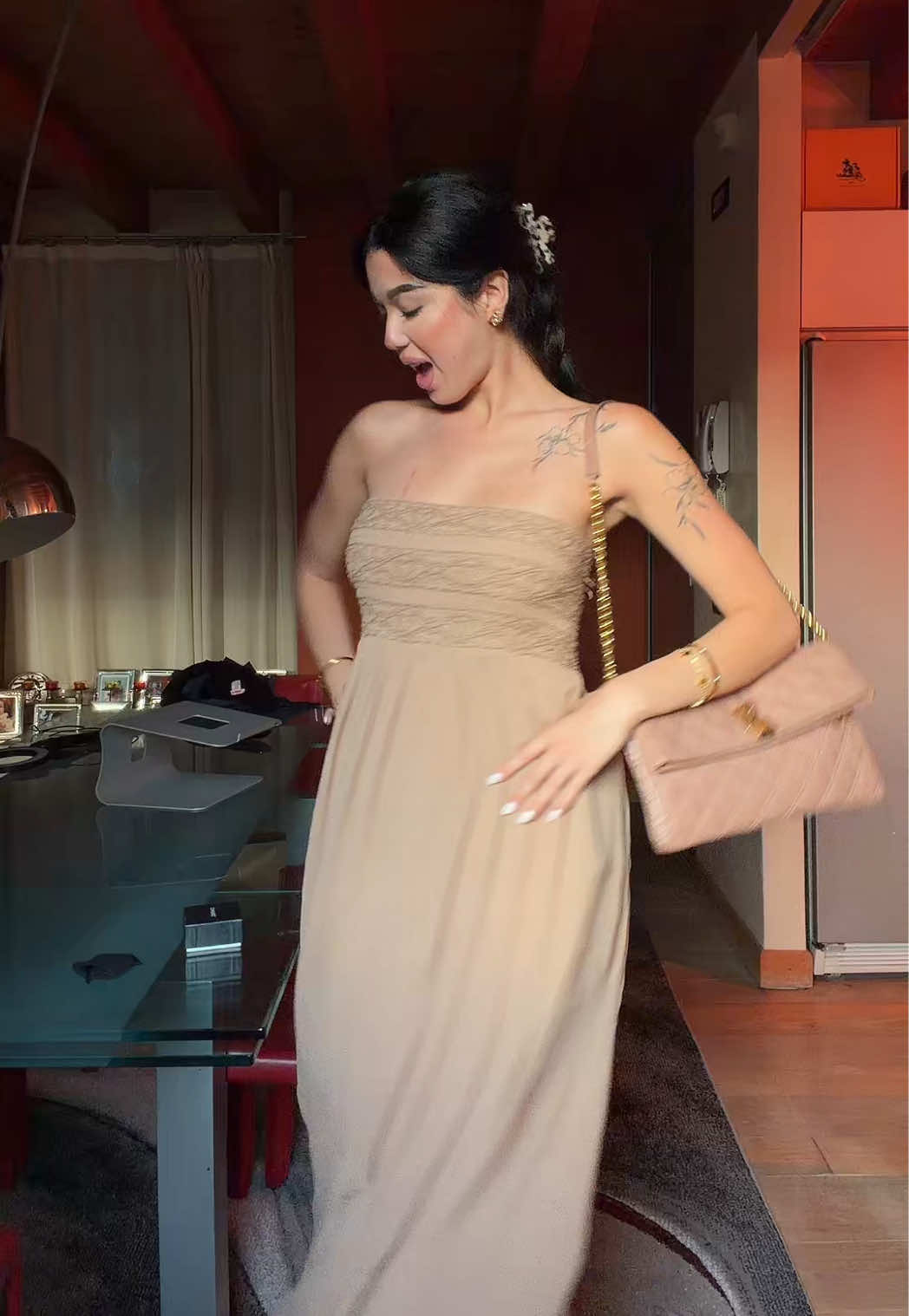 @Karin