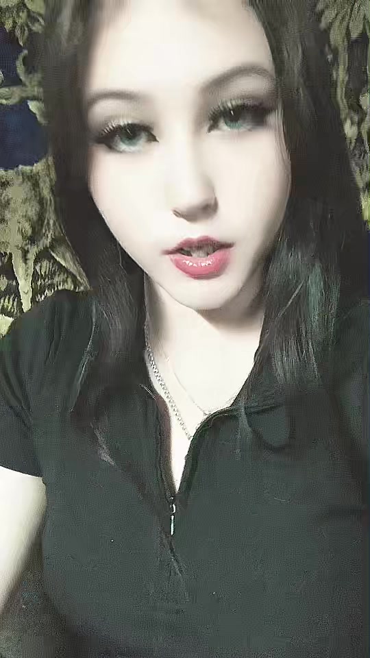 @𝚅♡𝚒♡𝚔♡𝚊