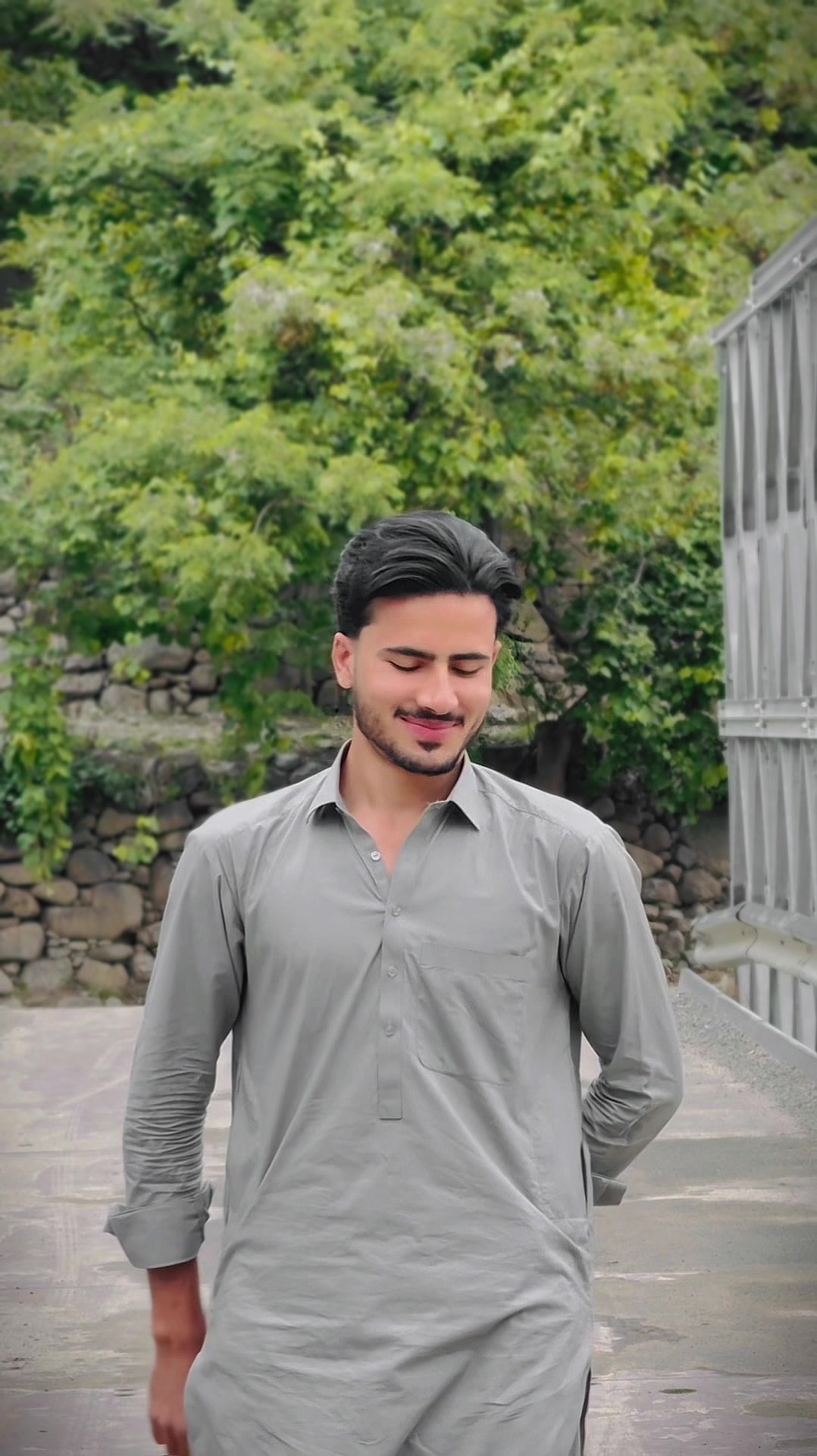 @Hasnain🚩