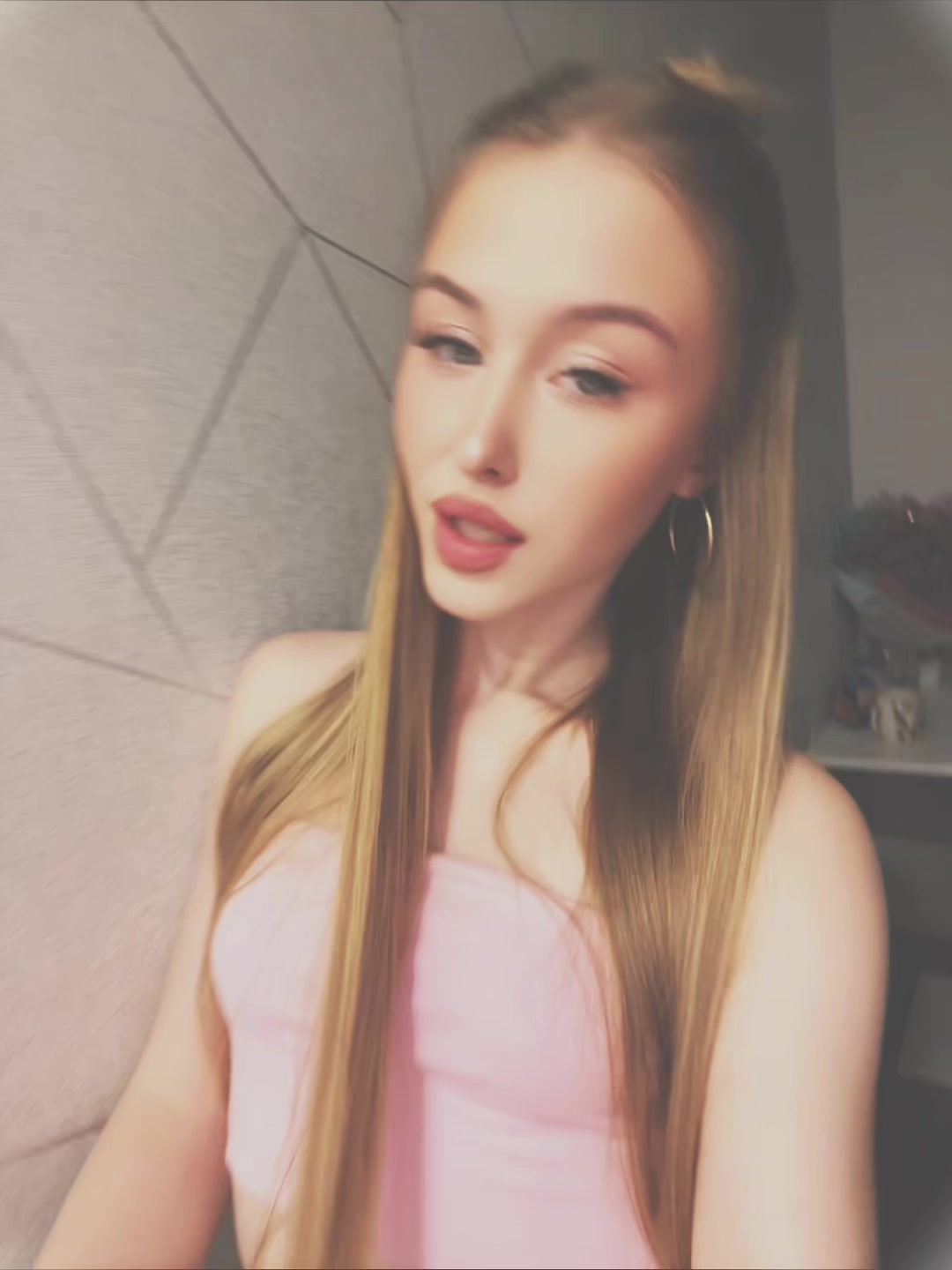 @vikusik)