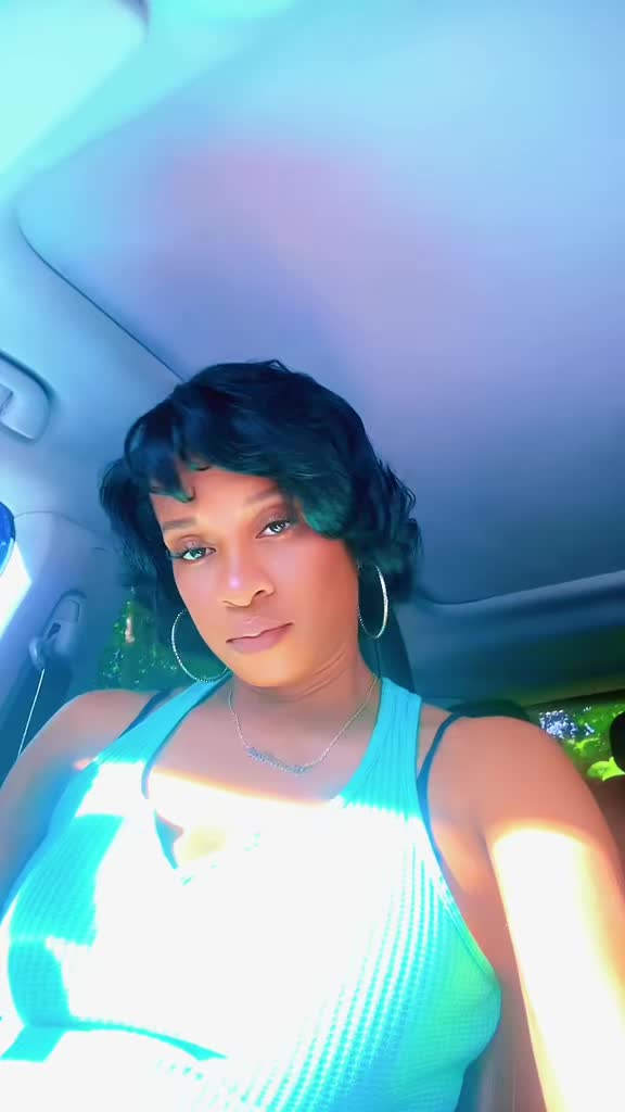 @SexxyLady45😘😘