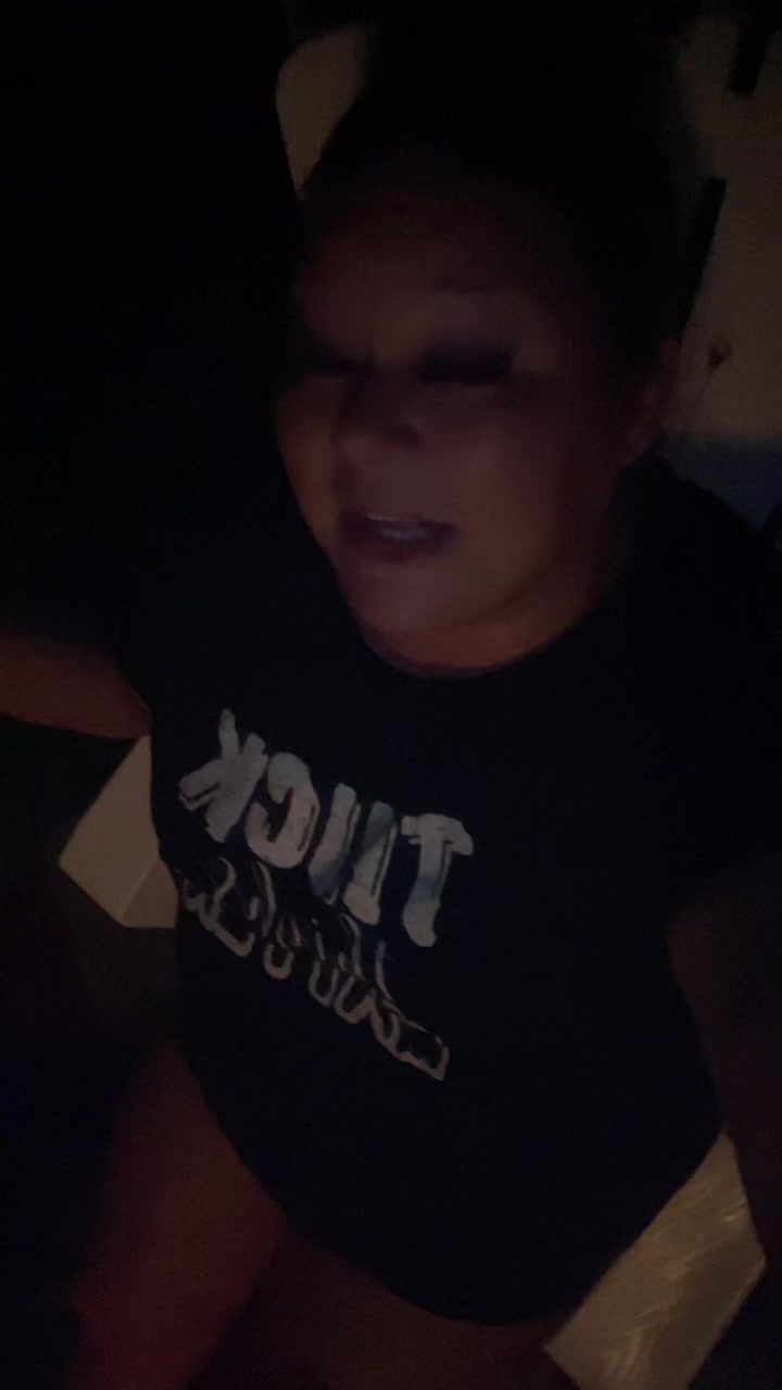 @Jennifer La Buenota