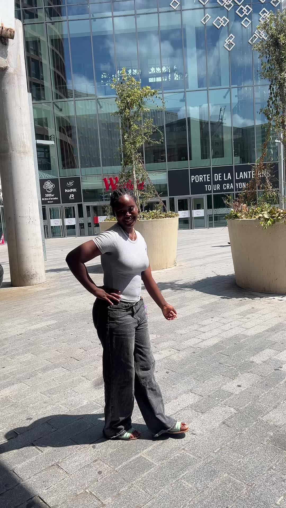 @Floreyobo
