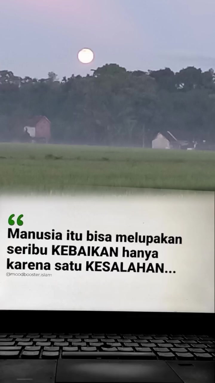 @Tutik A R E M A 😘
