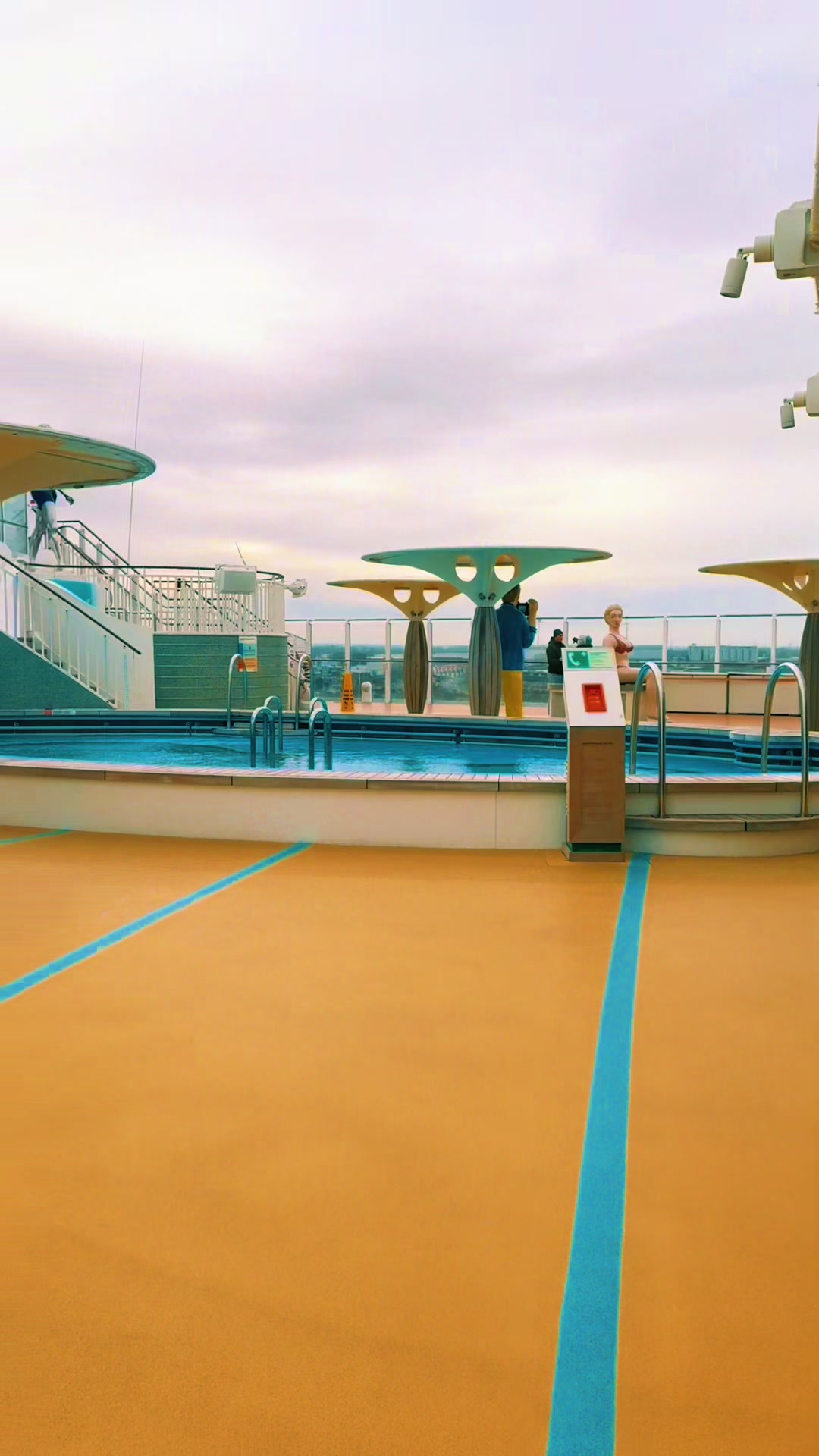 @Cruising with Nicole