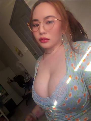 @Chickennuggets🌸