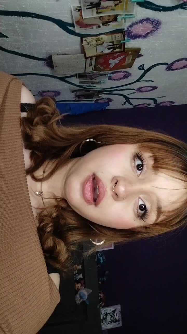 @Vickiss✮⋆˙