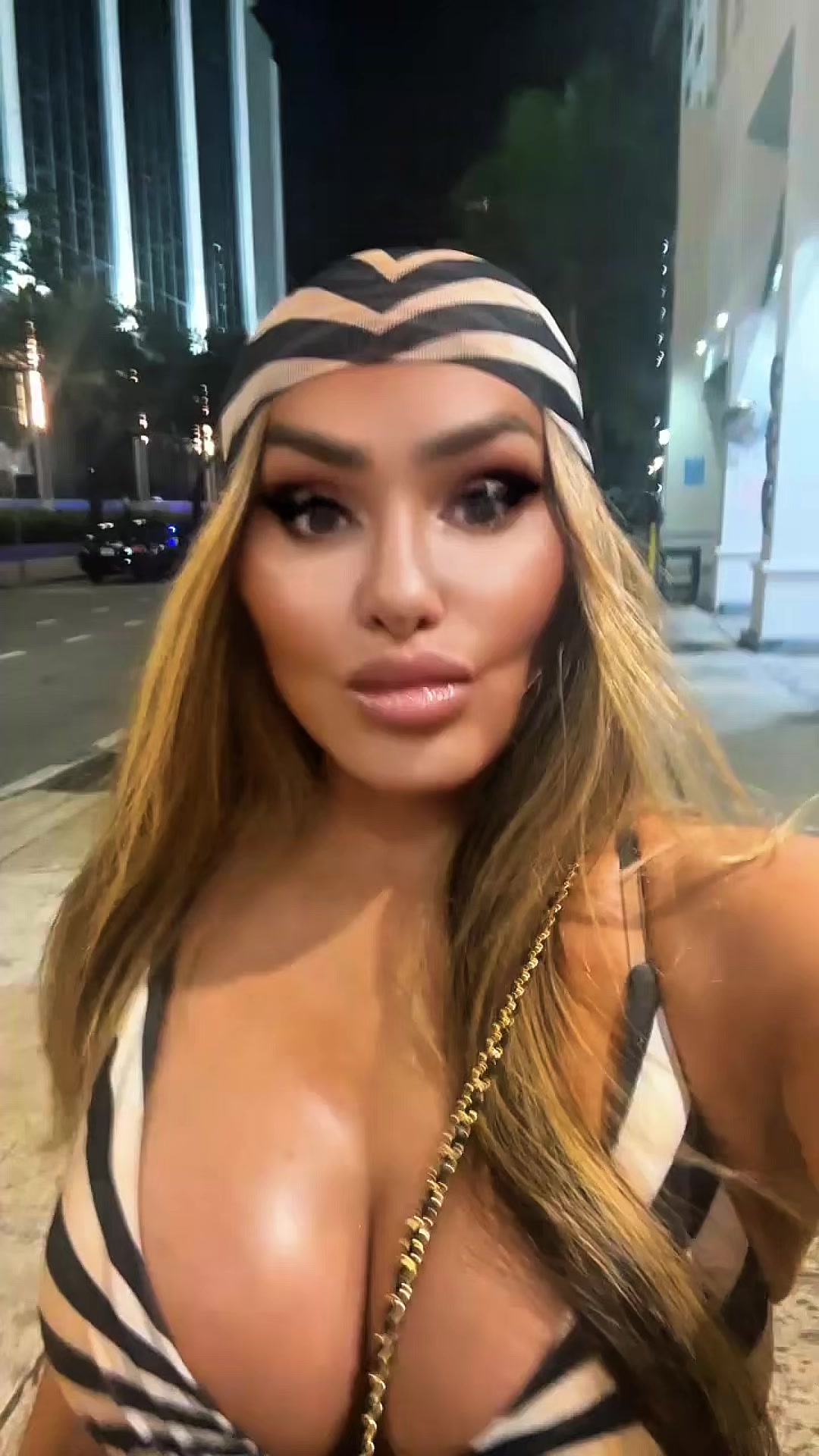 @darceysilva