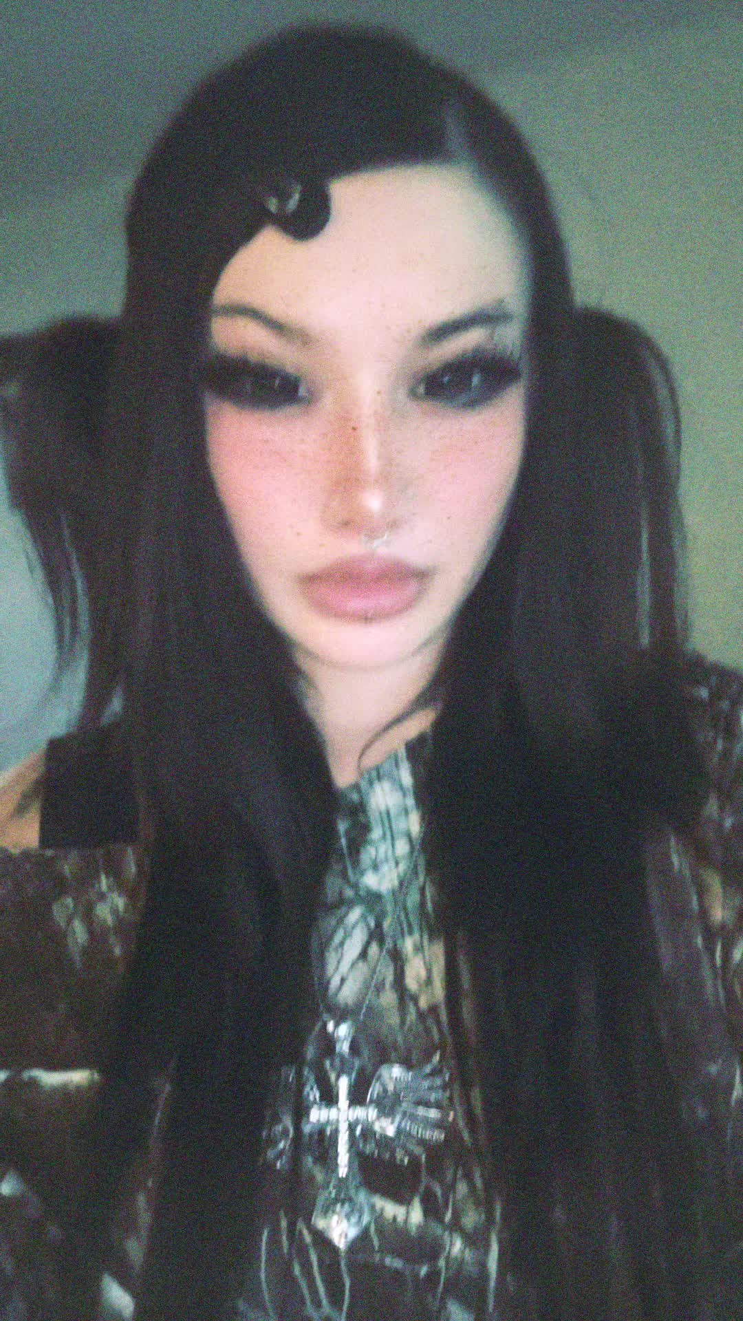 @batzbite