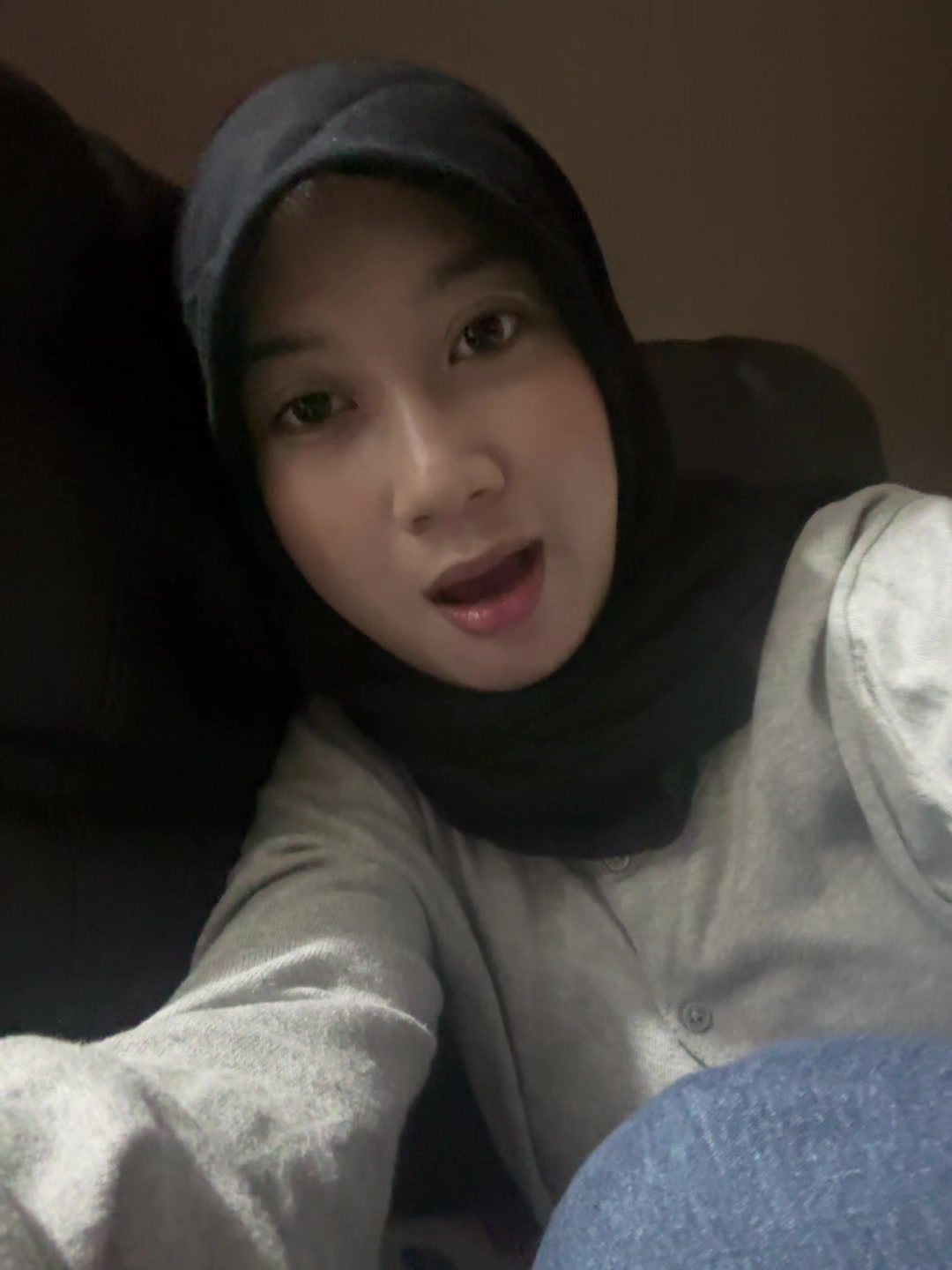 @dhira
