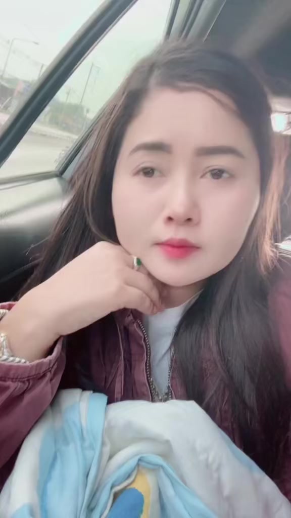 @🦋ပန်းနု🩵
