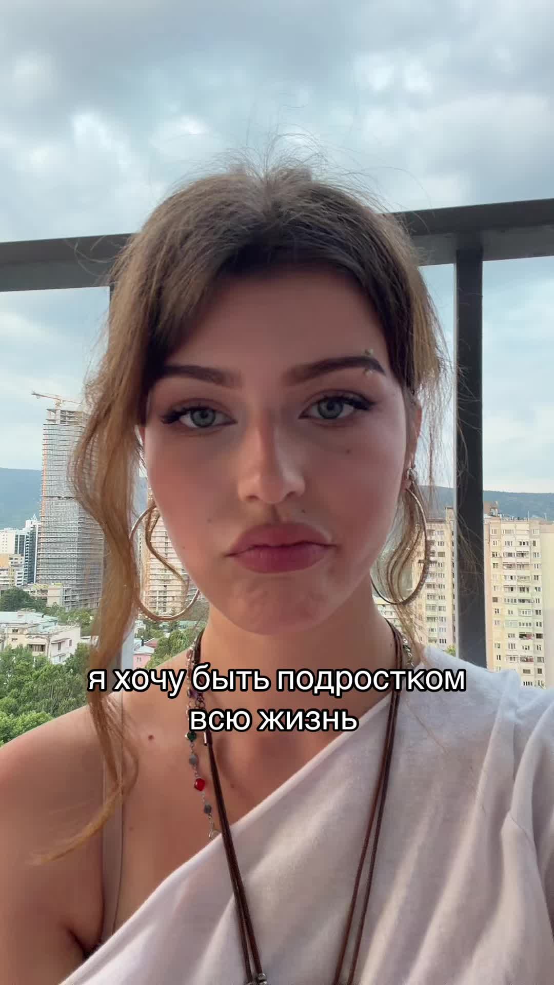@Mayka