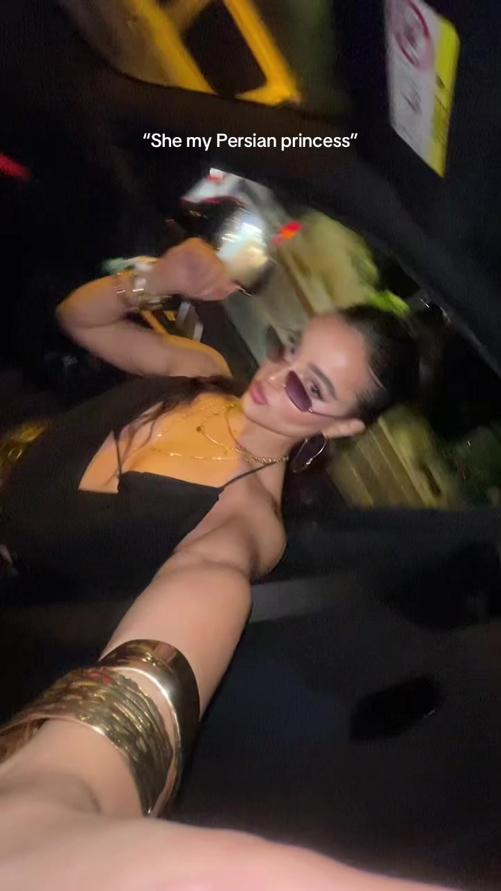 @mahsa navabi