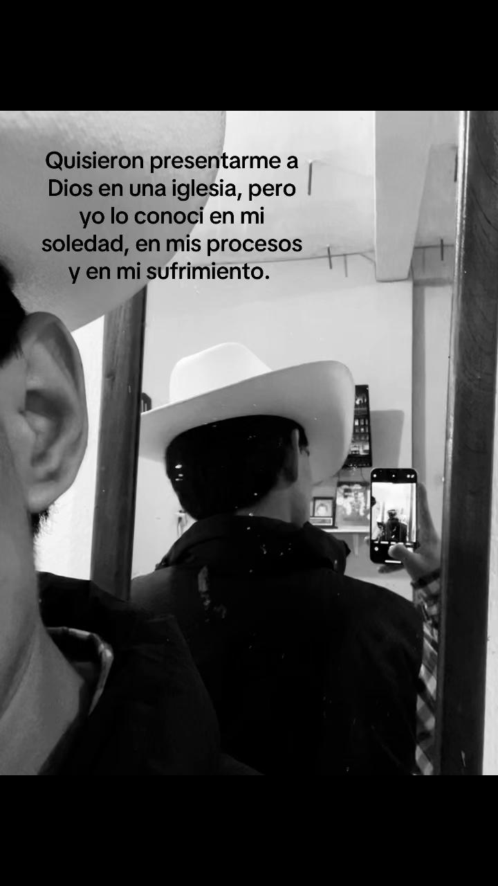 @Adrián__v_v