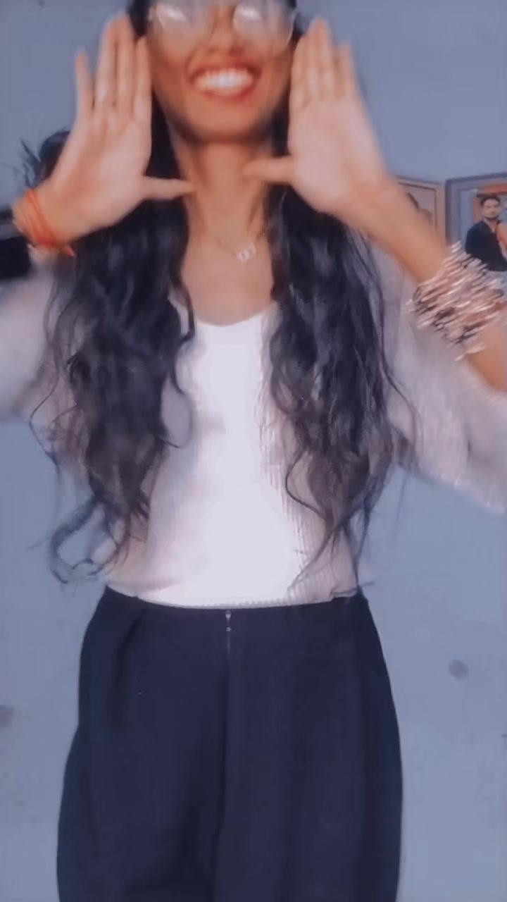 @👑🧿shivi👑