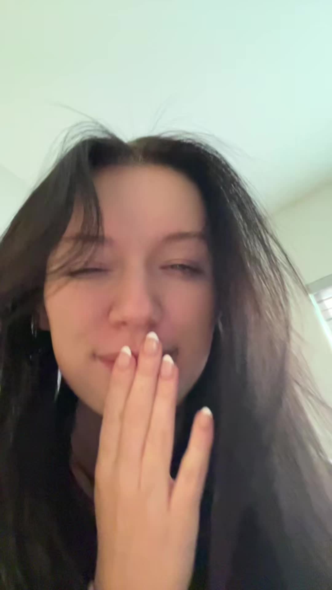 @0livialavidaloca