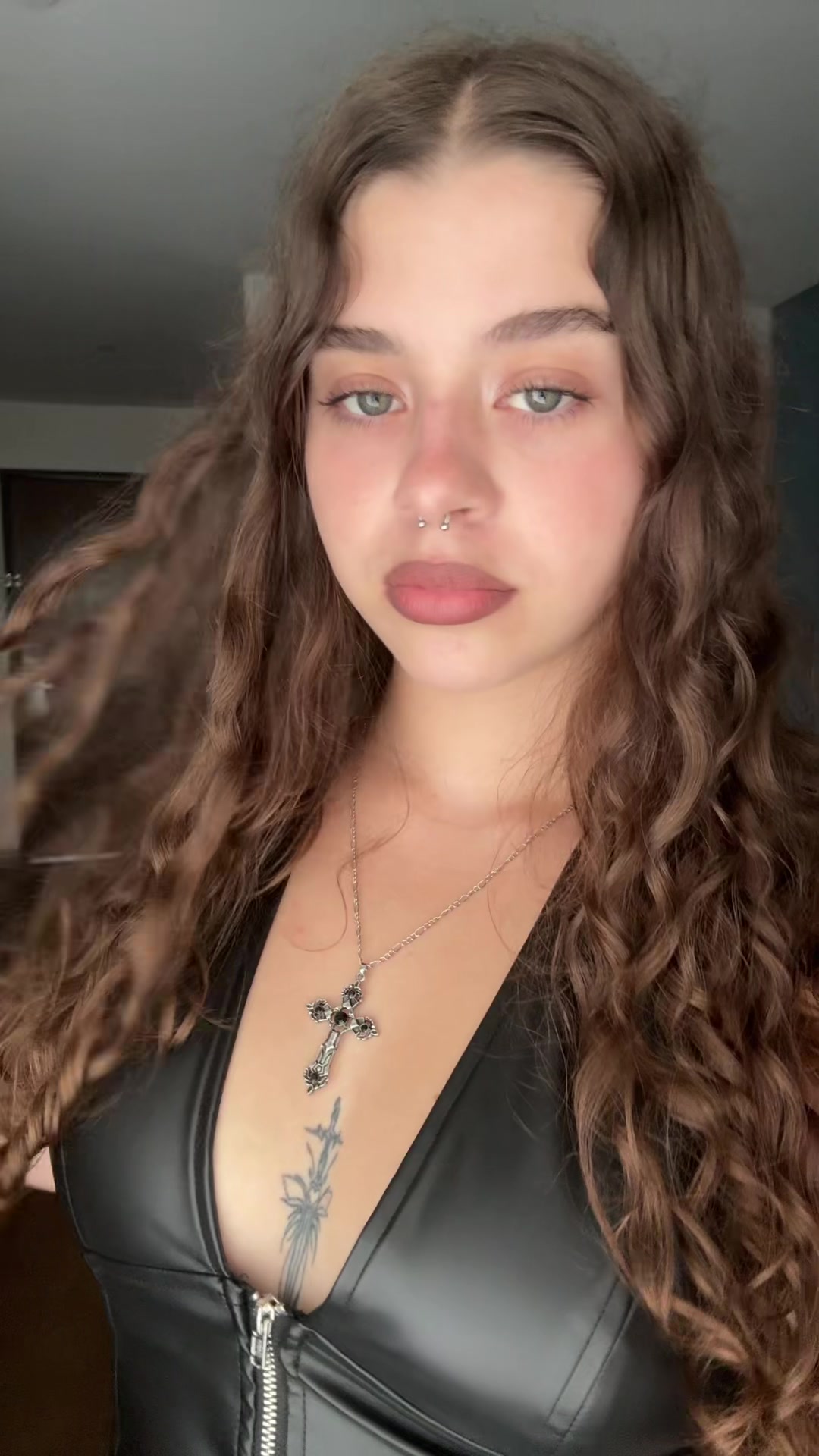 @loraine