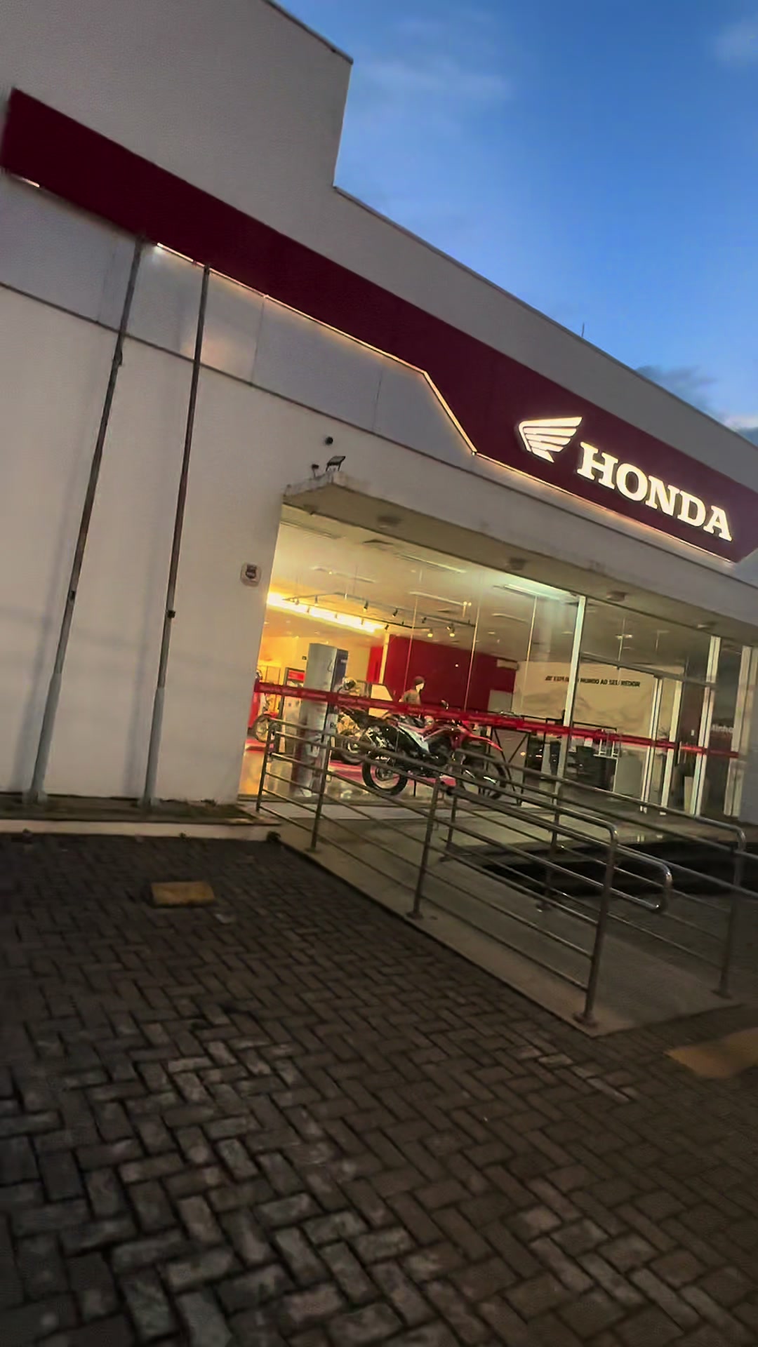 @Bianca Valentin honda