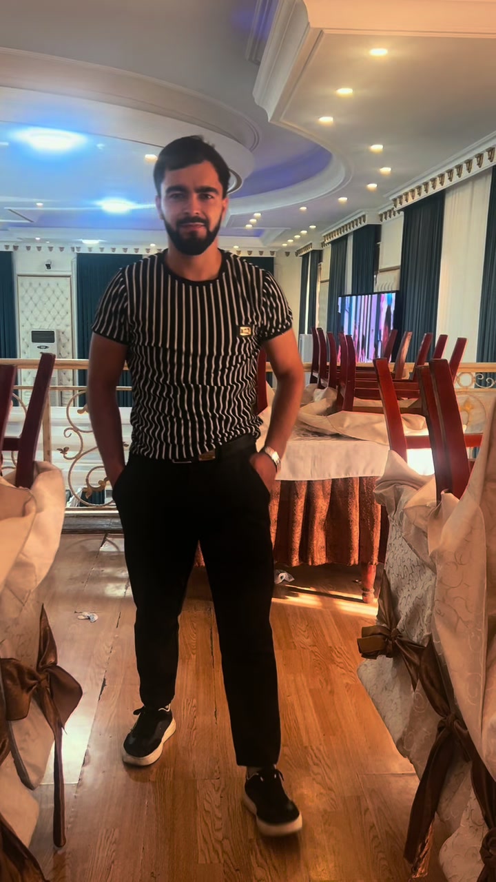 @Nicat Demirbeyov singer 🎙️