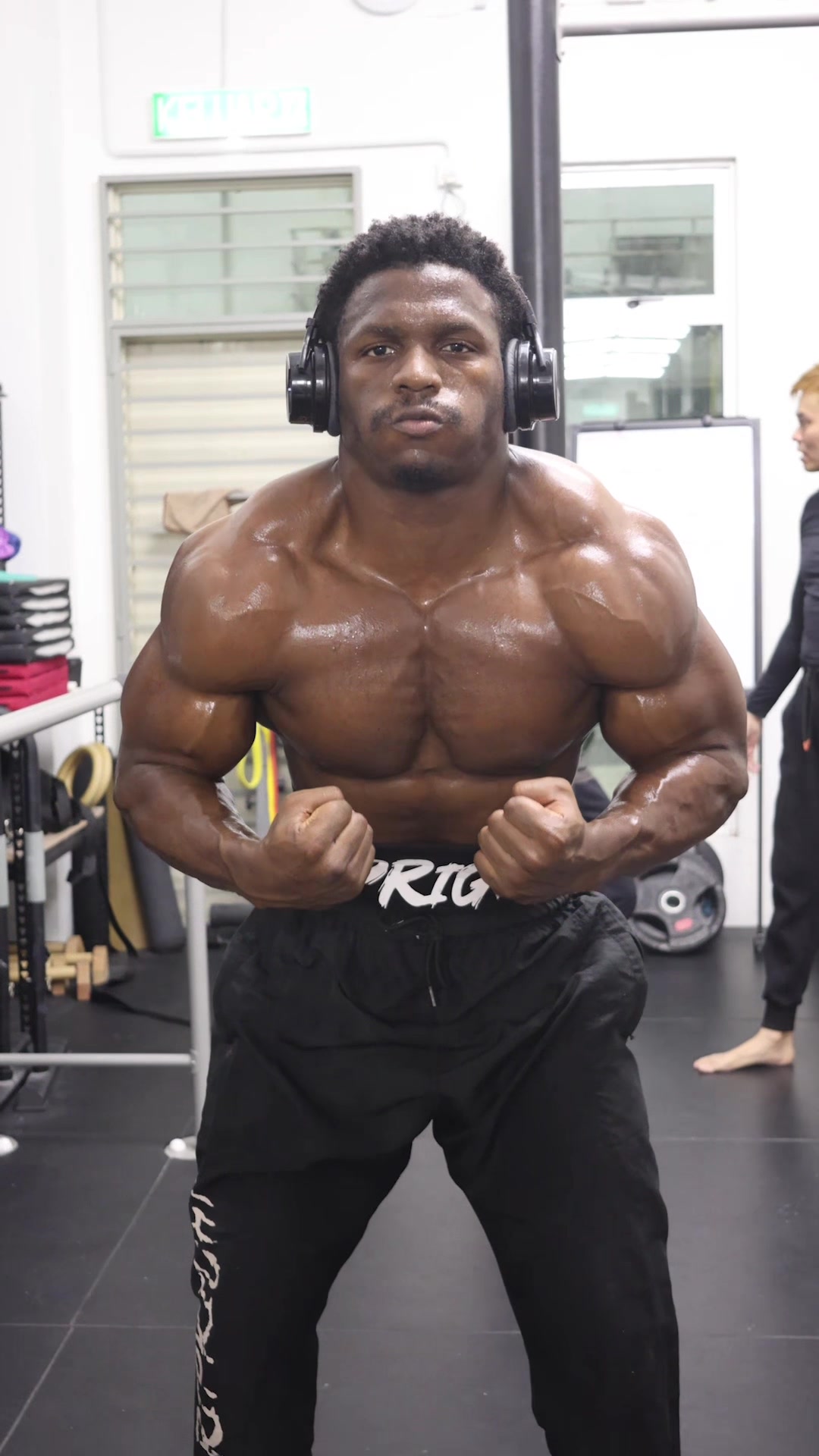 @Muscleboii