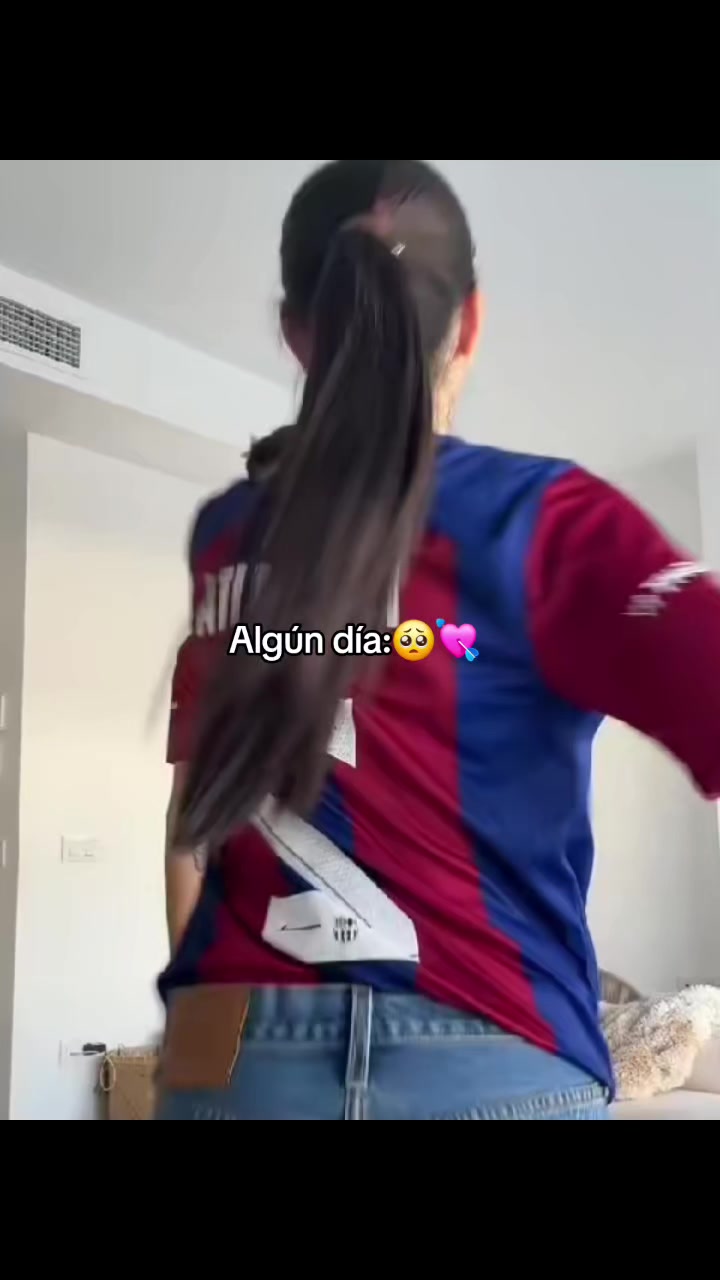 @Nely_💙❤️