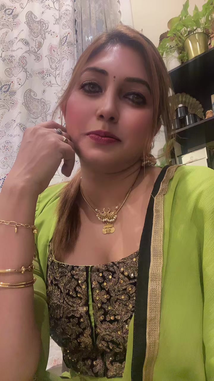 @RJ Priya