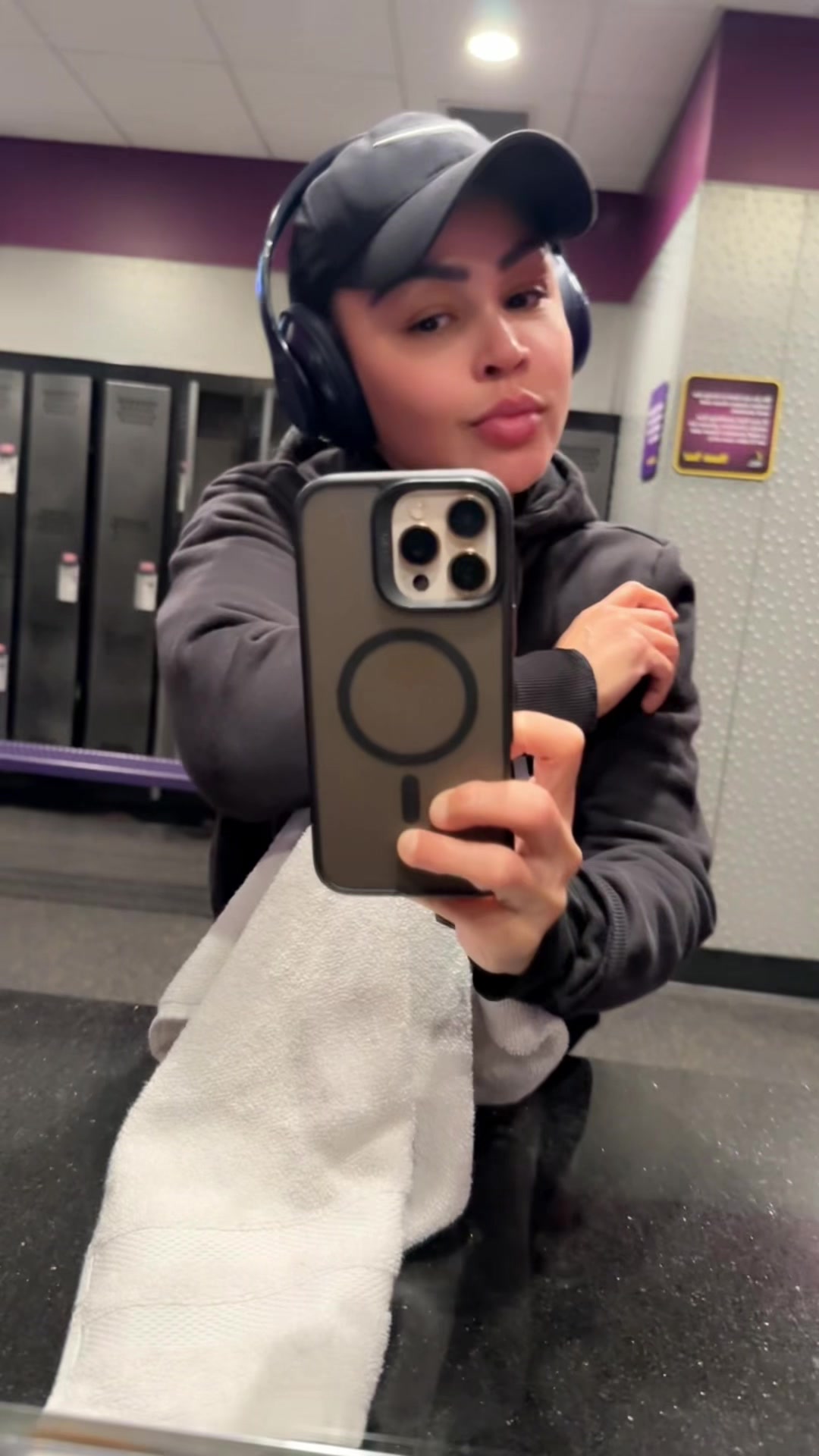 @esterhernandez