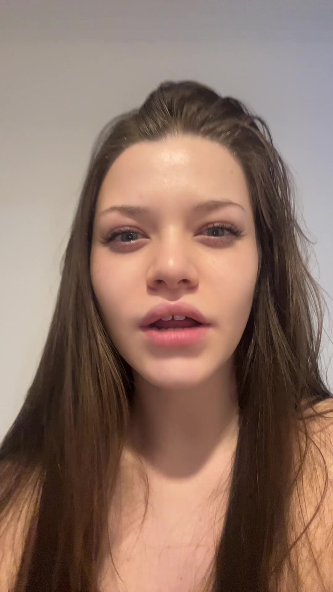 @Laragff