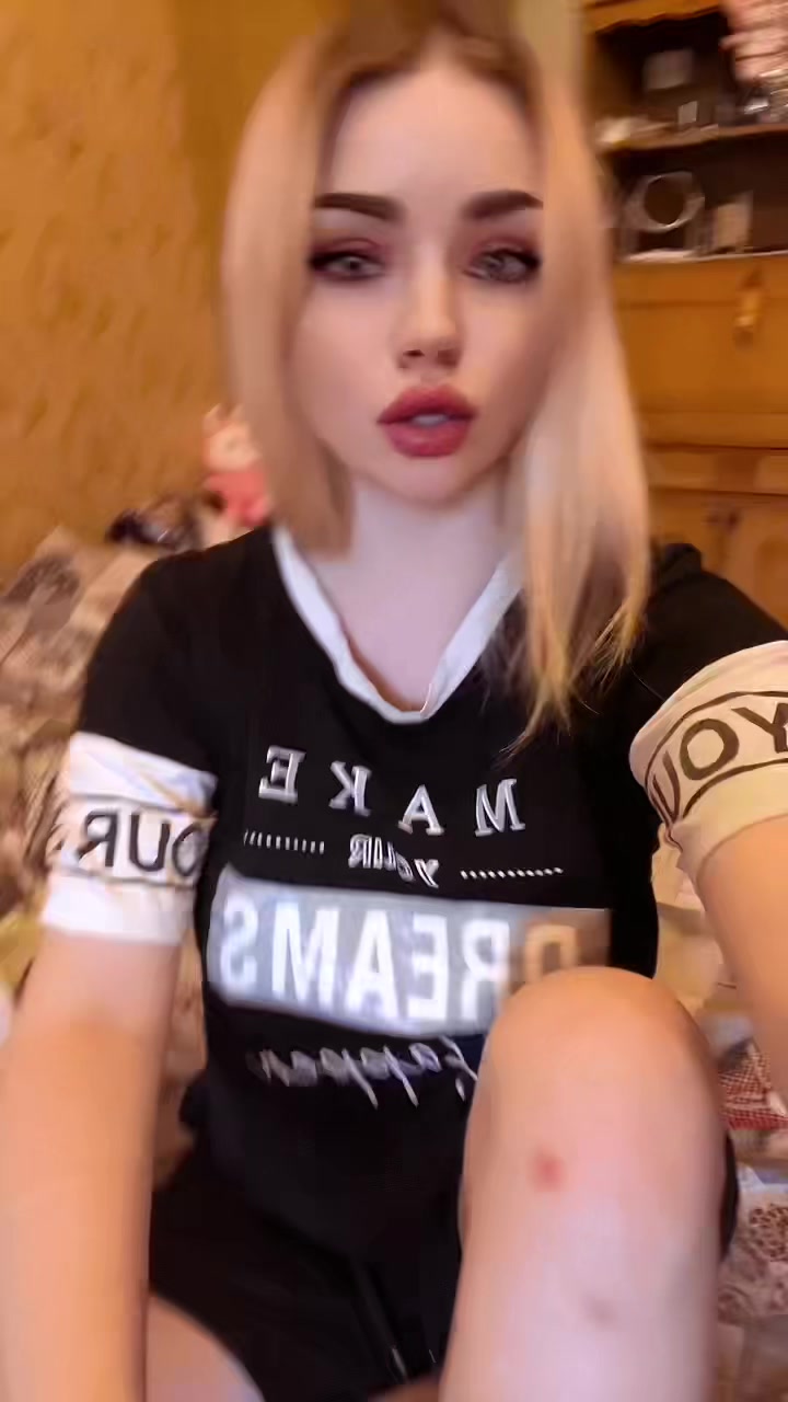 @Vika_viktori
