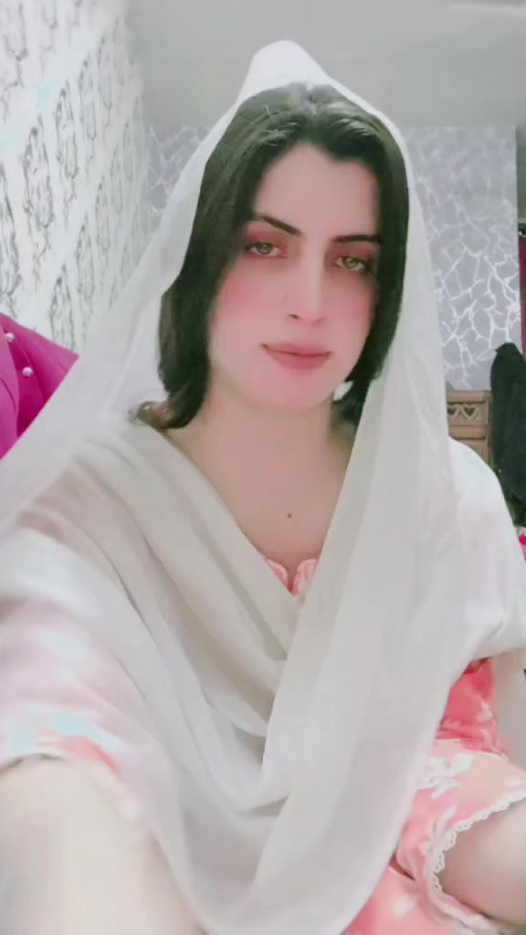@nainakashaamiri