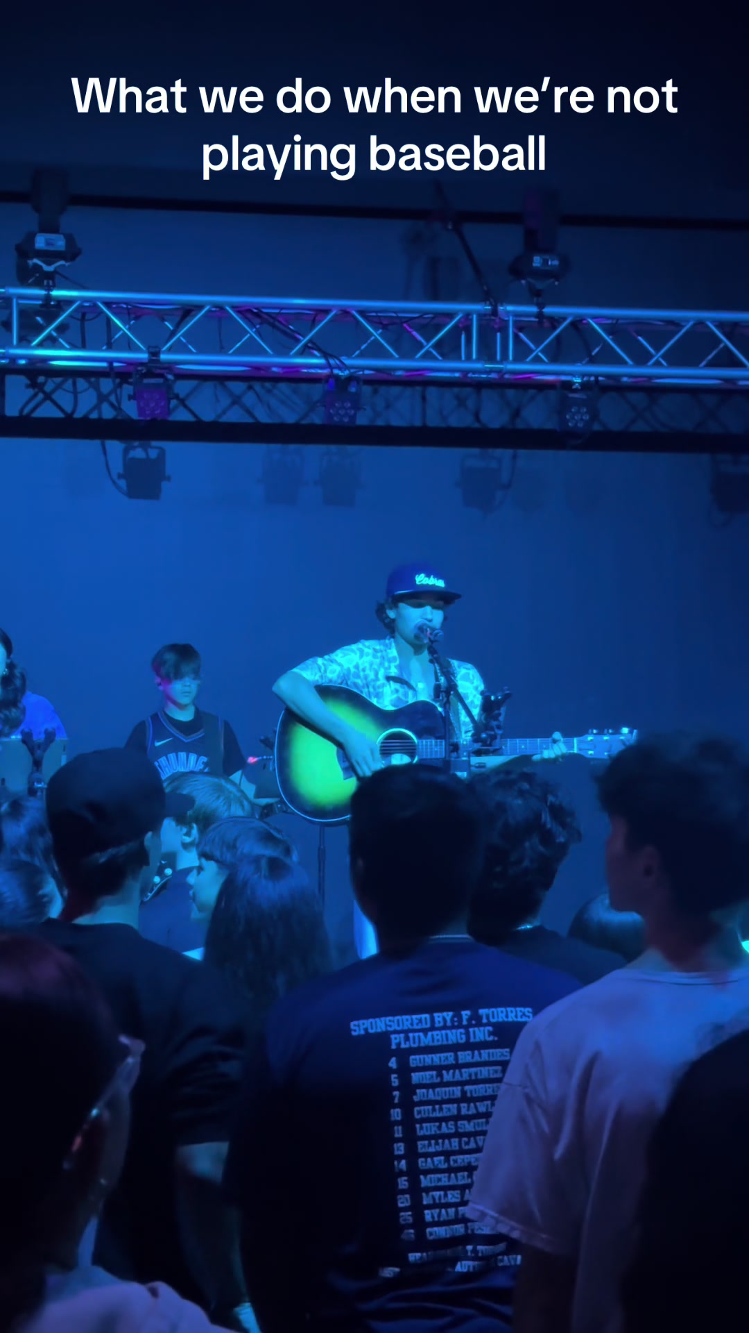 @JNicole✝️💪🏼⚾️🎸🏈