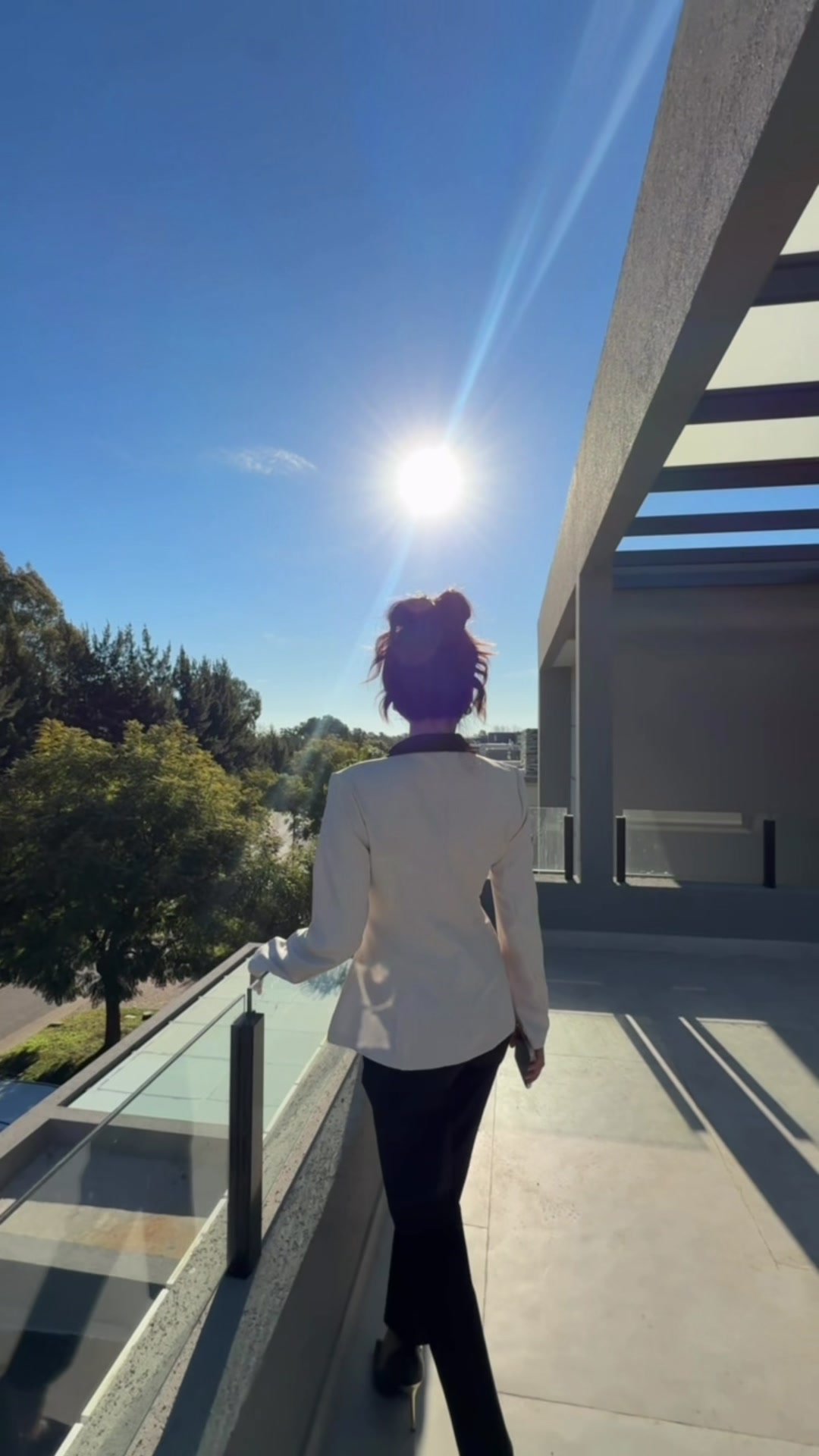 @Rommy • Real Estate
