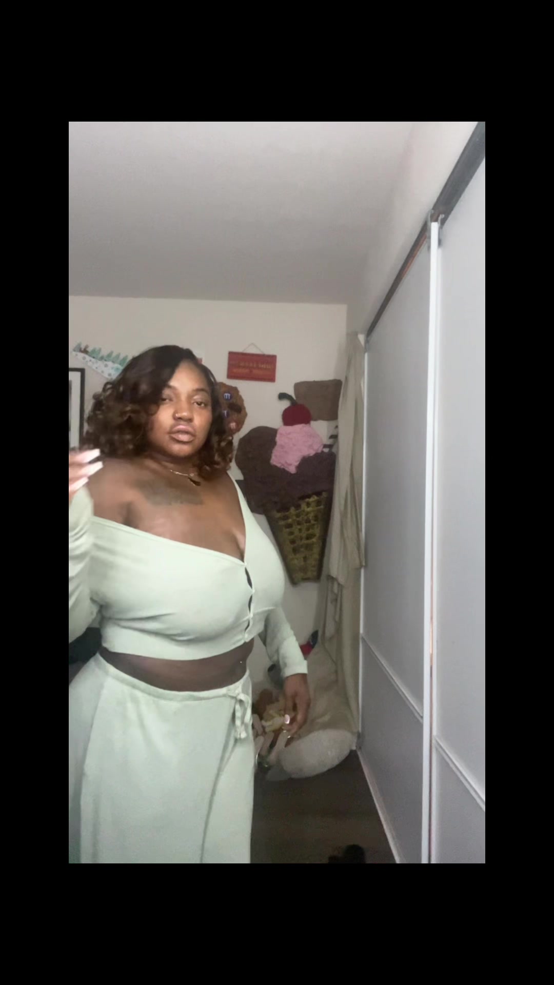 @Therealhoneydip__