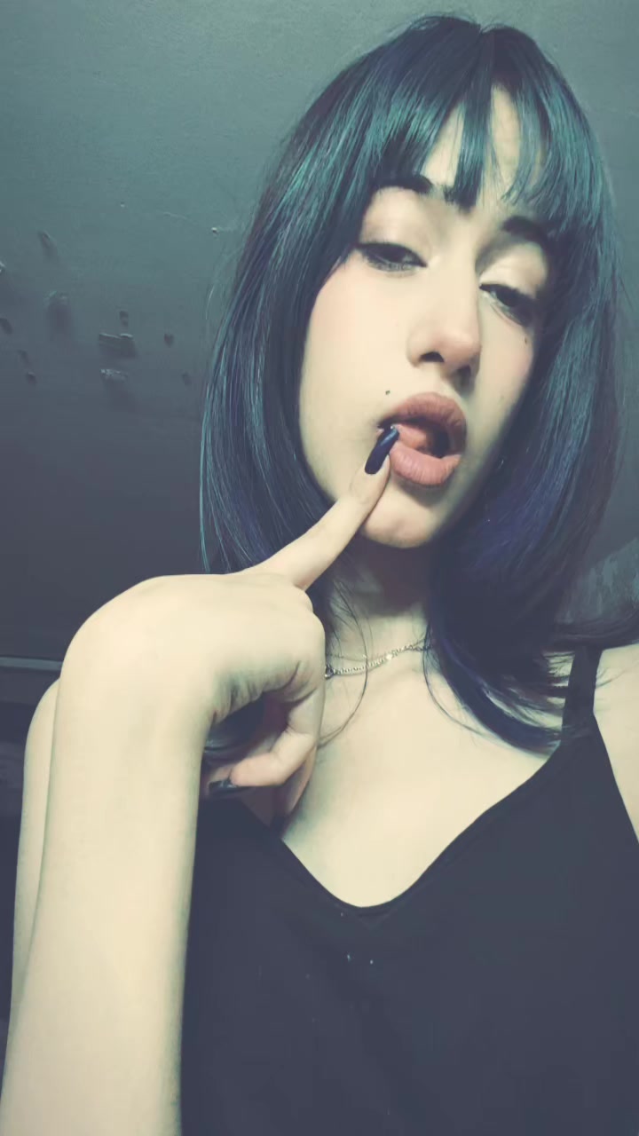 @Blueberry 🫐
