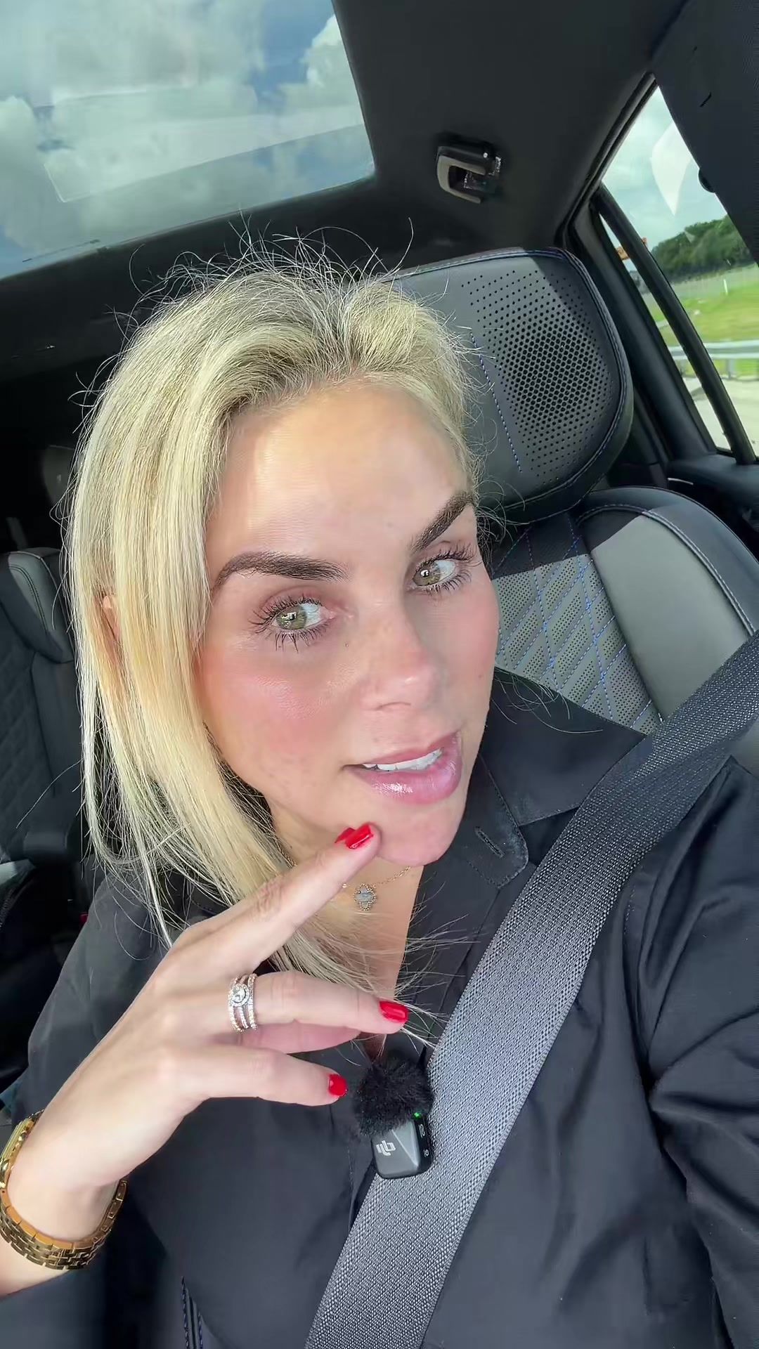 @MAYELIN MATTIG REALTOR® MIAMI