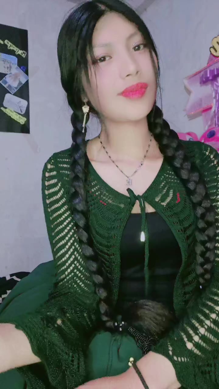 @♥️🦋tú cholita Elvira 🦋♥️