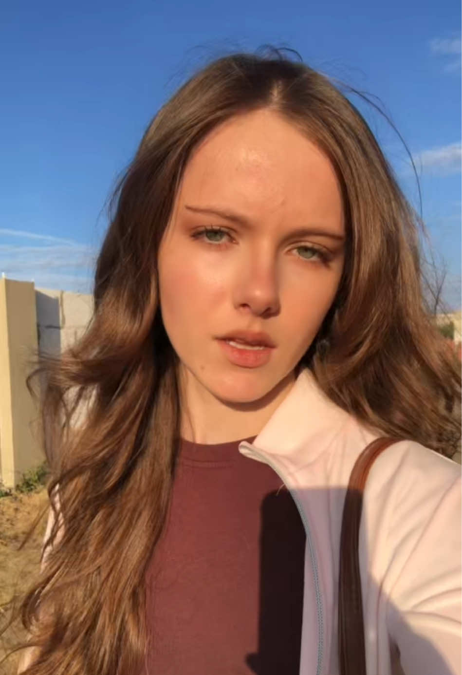 @Viktoria꩜