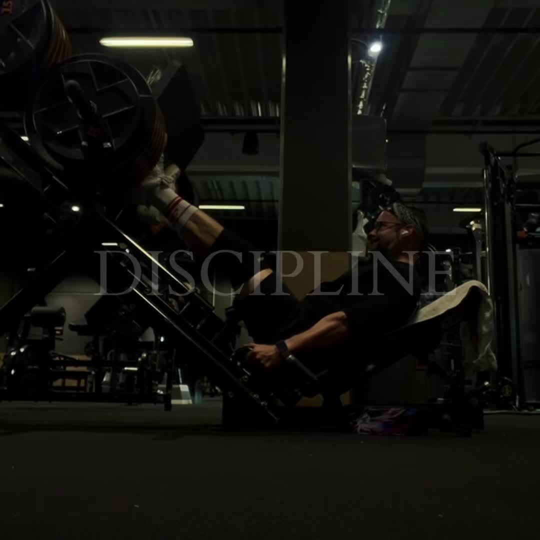 @Tim || GYM & LIFTINGARTIST